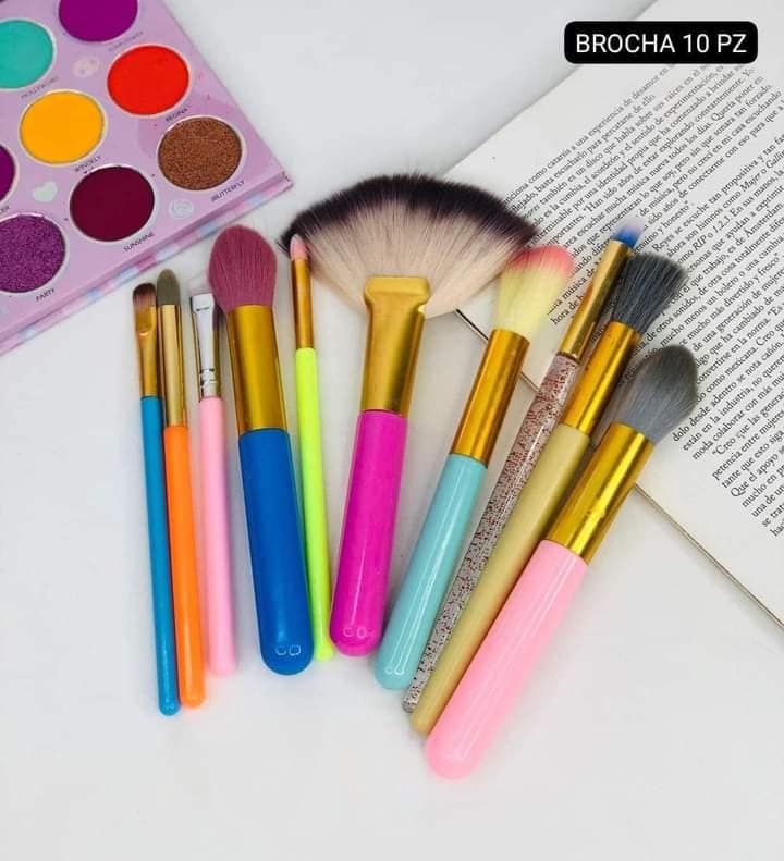 Brochas de maquillaje